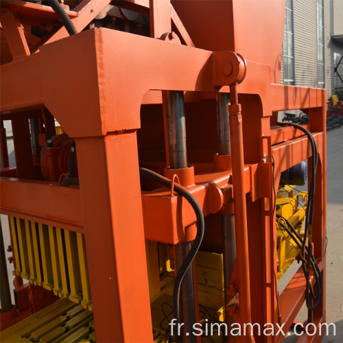 Machine de fabrication de blocs creux en béton190*90*90